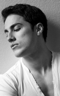 ▬ Michael Trevino 974288107771101