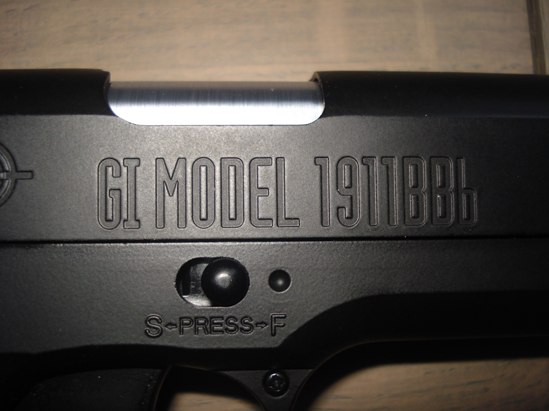  Revue du Crosman model GI 1911 BB 982744DSC07971