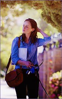 ● Alexis Bledel 984466lr9og4dh