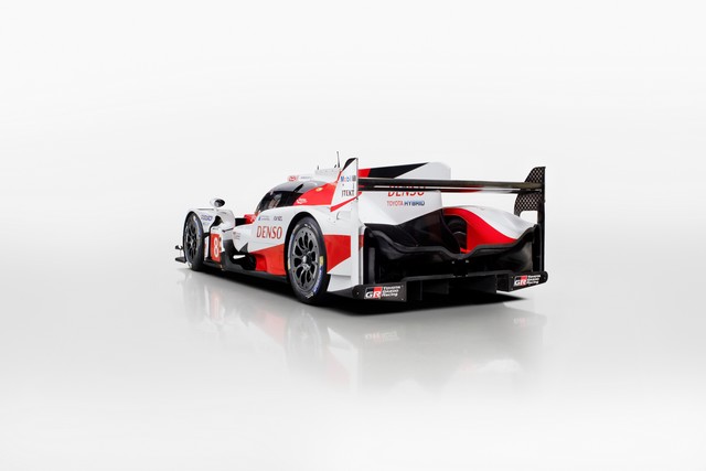 Toyota Gazoo Racing Bien Décidé À Gagner En 2017 984855201703310308