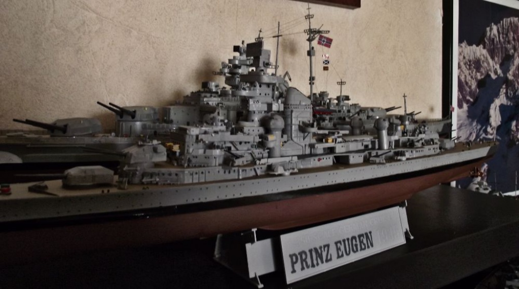 Prinz Eugen Trumpeter au 1x350 985905PrinzEugenTrumpeter1x35041