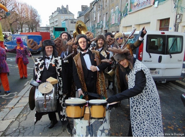 Vire 14500 : Parade de Noël Dimanche 14 Décembre 2014 988411027