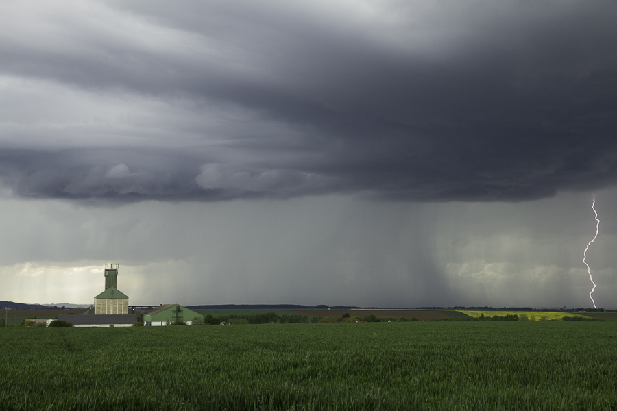 Orages 12/05 vers le nord de Meaux (77) 990750IMG3475