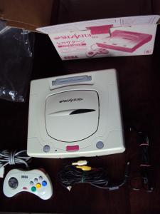 [Vds] Console Sega Saturn blanche JPN complete en boite + 2 jeux Mini_140182DSC03753