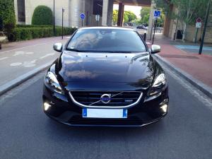 V40 R-DESIGN - Black Saphir Mini_637455IMG1145