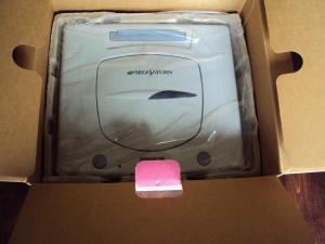 [Vds] Console Sega Saturn blanche JPN complete en boite + 2 jeux Mini_823978DSC03740