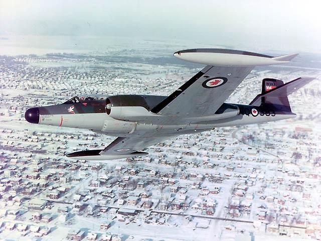 ROYAUME D'ECOSSE - Page 6 154962Avro_Canada_CF100_2