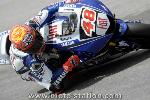 Suite numérique d'images ! 174881Jorge_Lorenzo_Yamaha_Estoril_J2_acpz