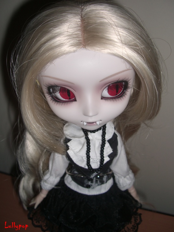 [Pullip Elisabeth] Nouveau Look pour Sakki bas P1 194752Sakki_053