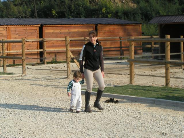 au poney-club il y a des adultes !!! 315674CSO_Barbossi_2__15_mars_09__292