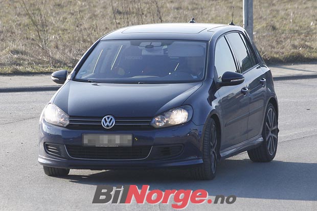 2009 - [Volkswagen] Golf R 3694052