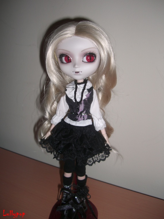 [Pullip Elisabeth] Nouveau Look pour Sakki bas P1 488843Sakki_049