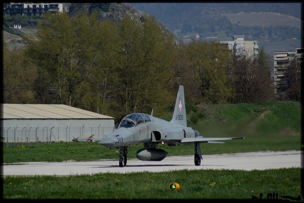 Escadrille F-5 Tiger II/ 14-04-09 5164843