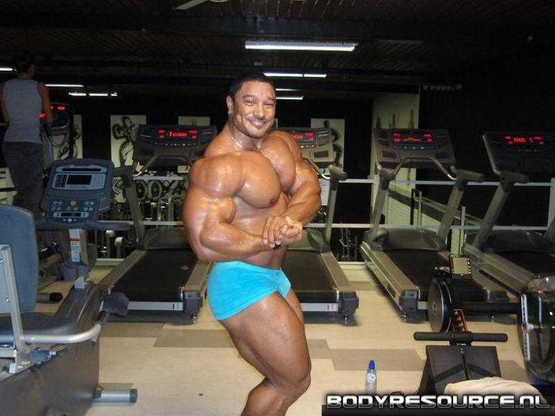 Roelly Winklaar  - Page 2 598467roelly3