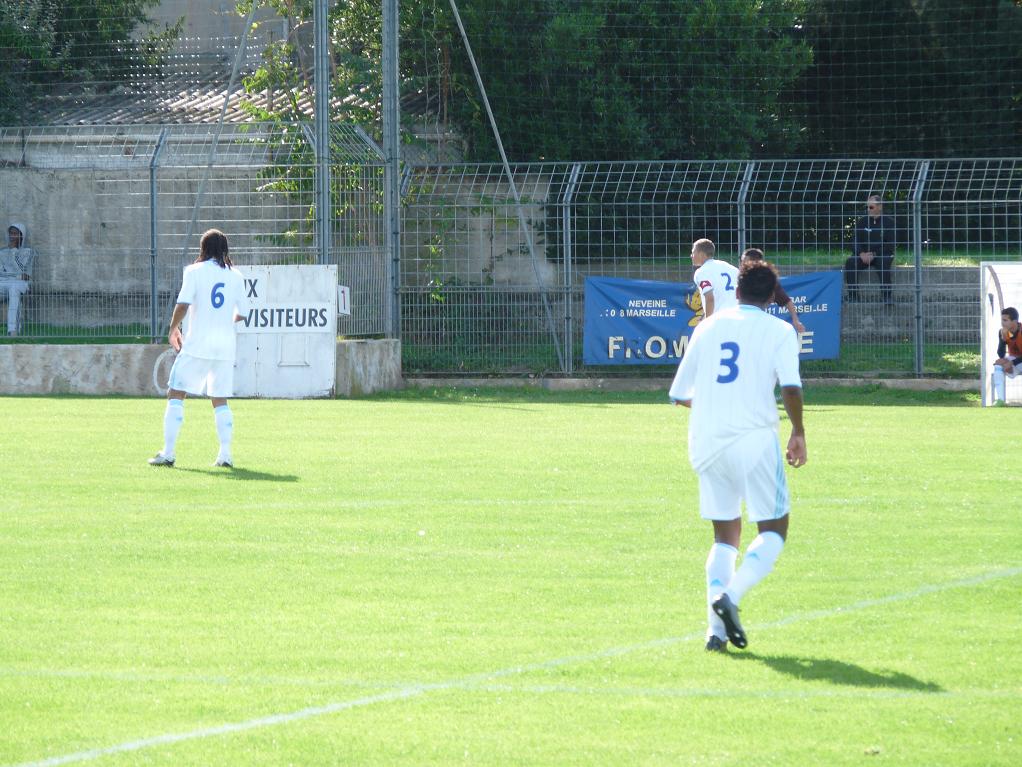 L"OLYMPIQUE DE MARSEILLE SORT ENFIN DE SA RESERVE!!!! - Page 3 657358P1010803