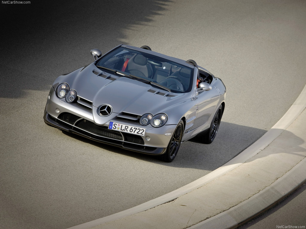 Un thème basé sur les voitures,le tuning+sports mécaniques - Page 4 674874Mercedes_SLR_McLaren_Roadster_722_S