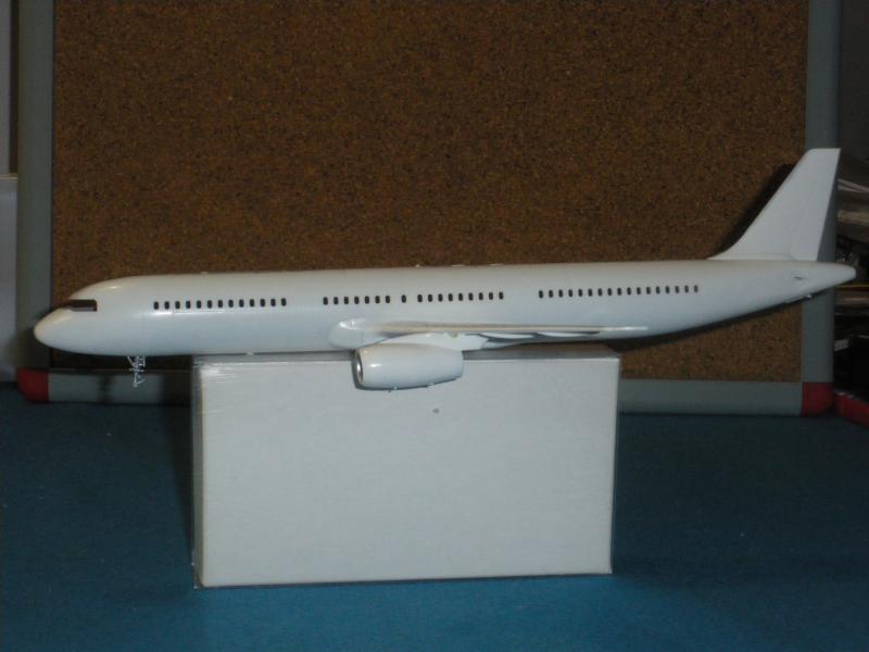 Airbus A321 "Millennium" Austrian Airlines - Revell 1/144ème 855736mastiquage1