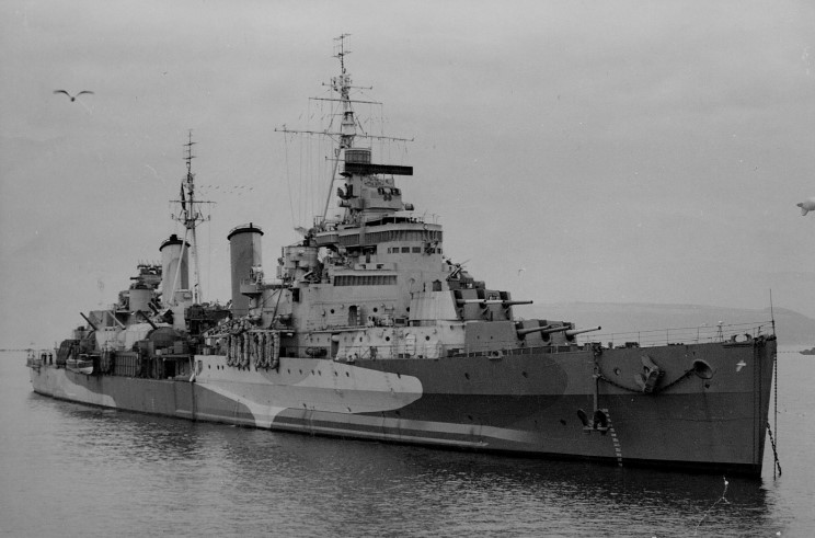 ROYAUME D'ECOSSE - Page 8 181479HMS_Belfast