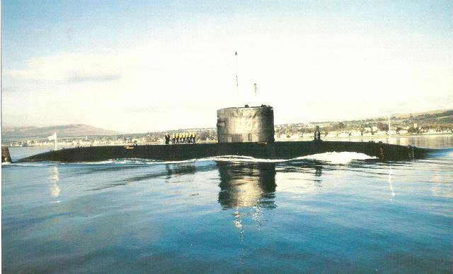 SOUS MARINS NUCLEAIRE D'ATTAQUE CLASSE SWIFTSURE 239332HMS_Sceptre_classe_Swiftsure