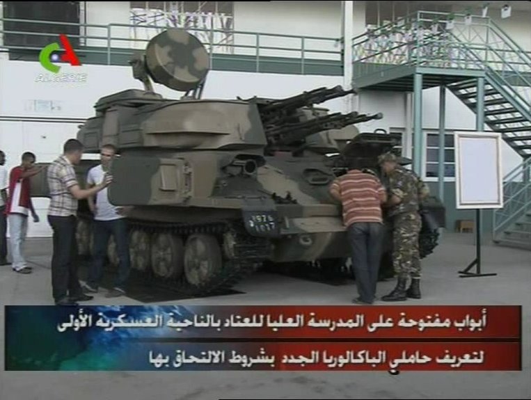 الجيش الجزائري بكامل اقسامه 31764tank3