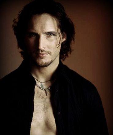 Tout sur Peter Facinelli (Dr. Carlisle Cullen) - Page 4 3227653449779764_287f36516b