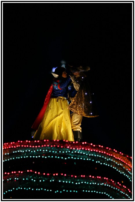 Disney Fantillusion - Page 2 404748IMG_0713