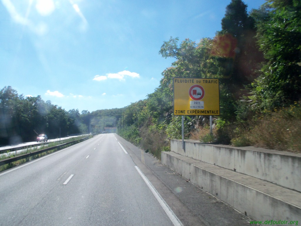 A47: l'interdiction de dépasser pour les poids-lourds en test 409923101_1716