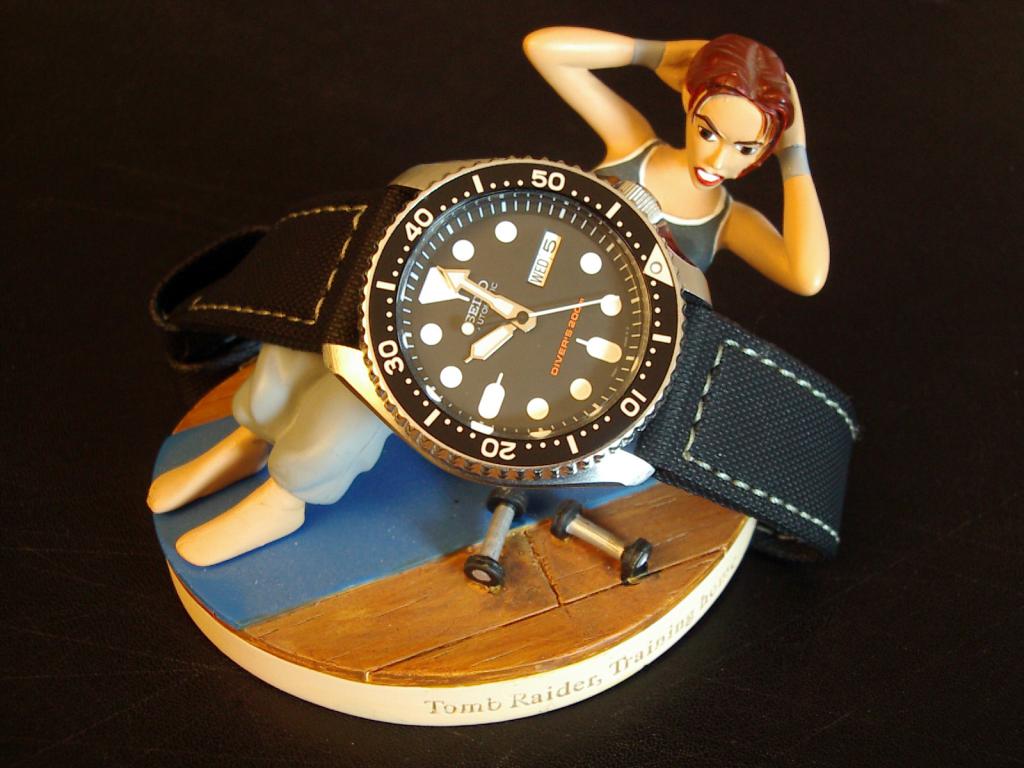 Votre montre du jour - Page 18 422546Divers_Lara