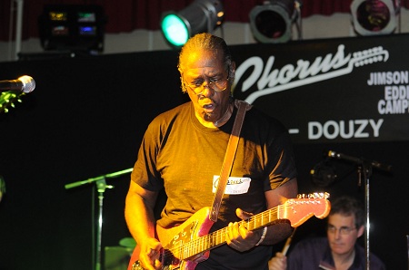 Eddie C Campbell à Bourgoin Jallieu 432464DSC_1026_2009_11_15_502_006_