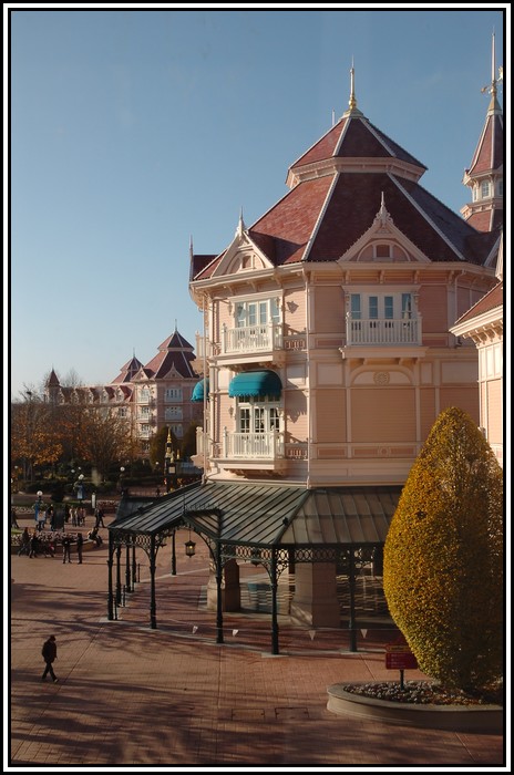 Disneyland Hôtel - Page 12 446937ADSC_0037