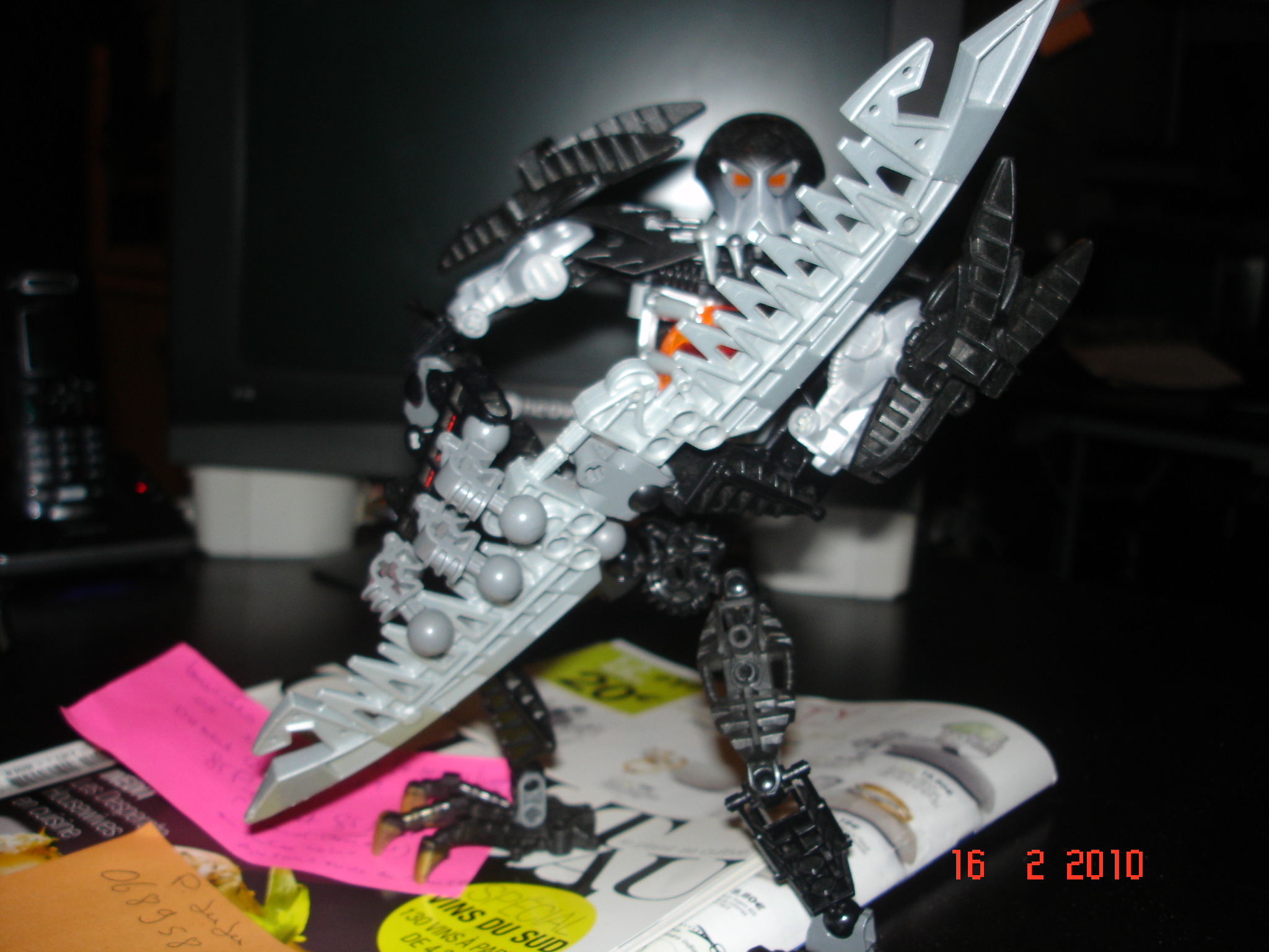 Bionicle, The echoes of Agora. 493977bionicle_001