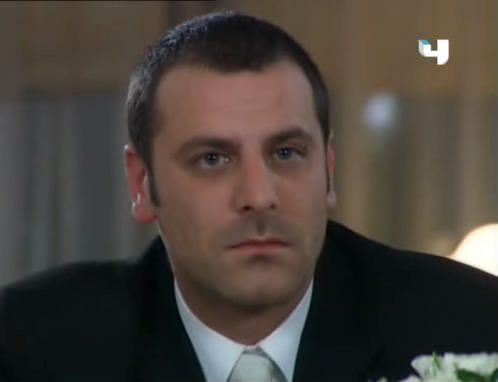 صور الحلقة 30 من المسلسل 495010Lost_Hearts_EP30.avi_snapshot_02.55__2010.05.21_22.07.44_