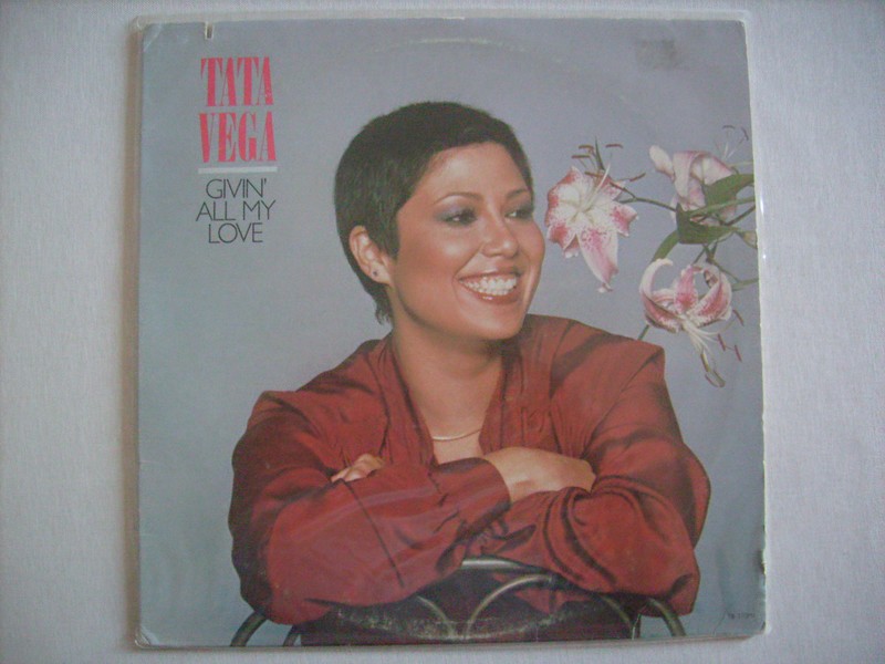 LP-TATA VEGA-GIVIN ALL MY LOVE-1980-TAMLA MOTOWN REC 495570tat1