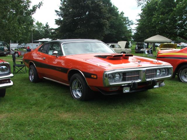 les Dodge Charger dans les expos du Québec - Page 3 496329Beaumont_CCQ_expo_039