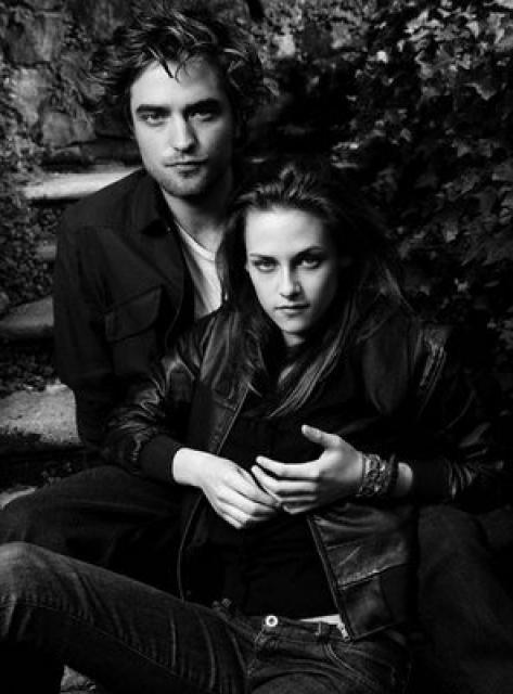 Vanity fair Italy 529721Robert_et_Kristen.21