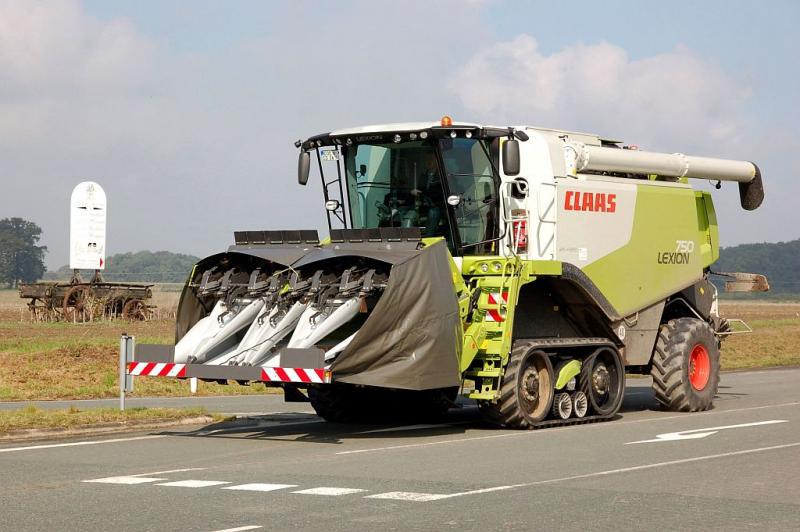 CR9070 OU LEXION 750 568279633497