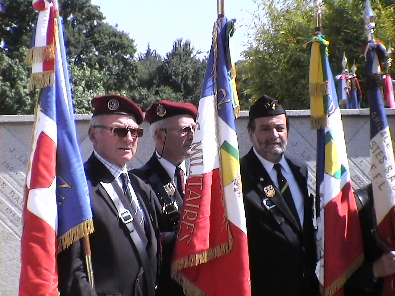 Cérémonie en hommage au Général BIGEARD au mémorial de Lauzach (56) 578575DVC02520