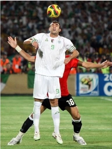 صور المنتخب الوطني*** صور نادرة أتحدى الجميع **** 5977112636_218422963792_121583493792_4088640_7892307_n