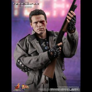 Pour les collectionneurs: 617847figurine_movie_masterpiece_1_6_t_800_30_cm_hot_toys4_