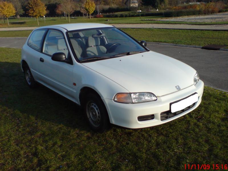 [vend] HONDA Civic EG3 159000km.......1600 euros 619086DSC02117