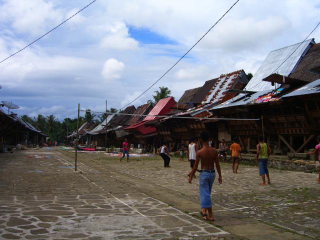 les aventures de Chipiki a Pulau Nias - Sumatra 639770CIMG8689