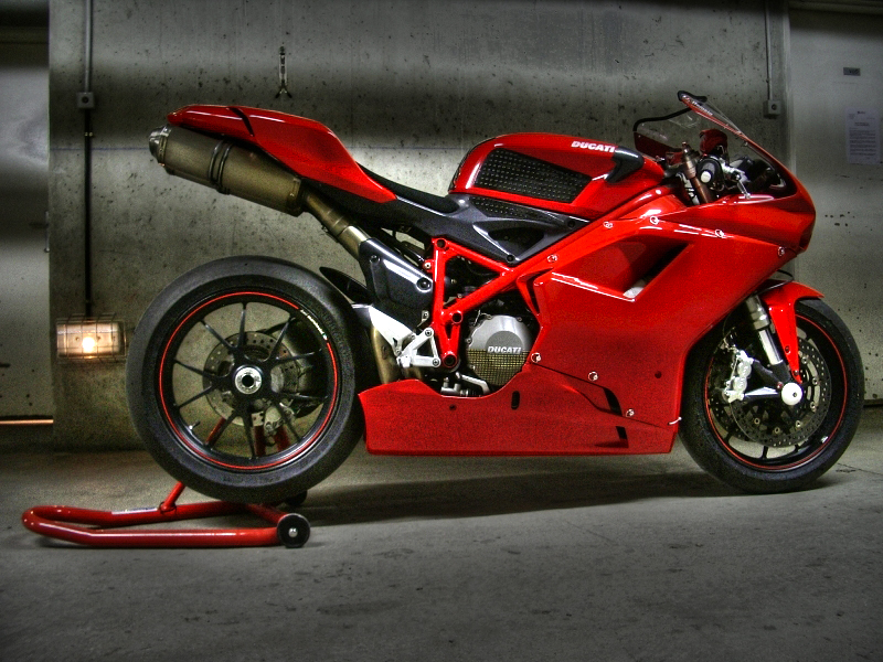 DUCATI 848 (et mon ex petite hornet  moi) - Page 8 700740hdr8482