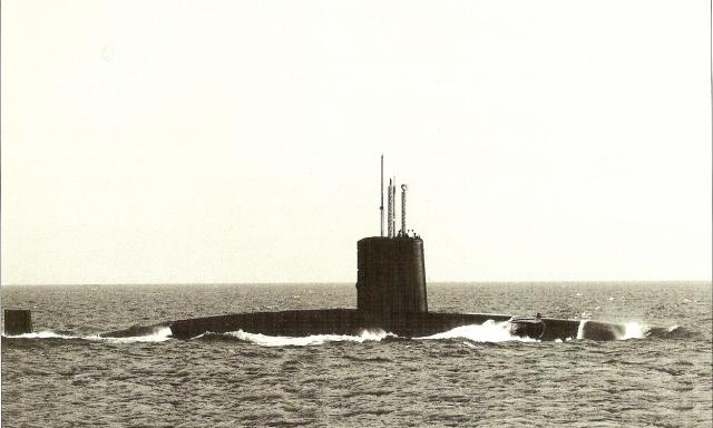 SOUS MARINS NUCLEAIRE D'ATTAQUE CLASSE SWIFTSURE 711573HMS_Conqueror