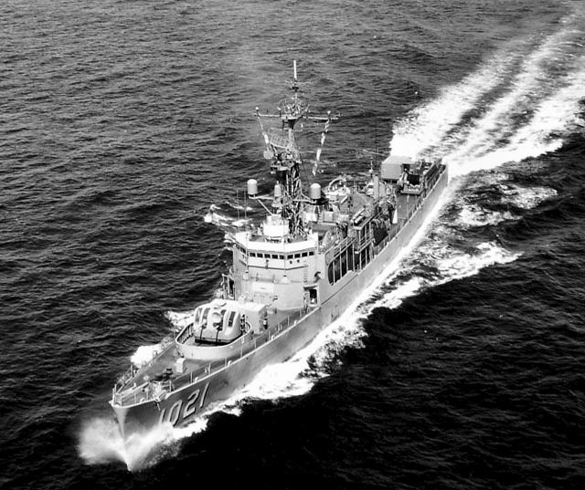 USN DESTROYERS D'ESCORTE CLASSE DEALEY 713742USS_Courtney