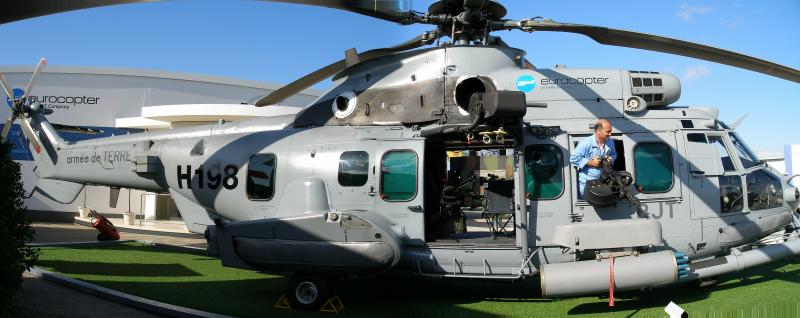 Un petit vol ? 794249Stand_Eucopter_Super_Puma__15_