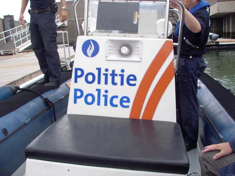 SCHEEPVAARTPOLITIE - POLICE DE LA NAVIGATION 839272IMAG0132