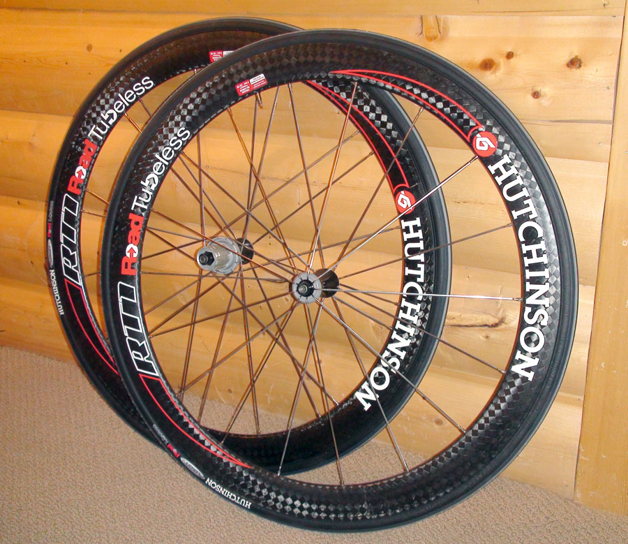 Hutchinson 8448662011_hutchinson_rt1_full_carbon_clincher_wheelset01