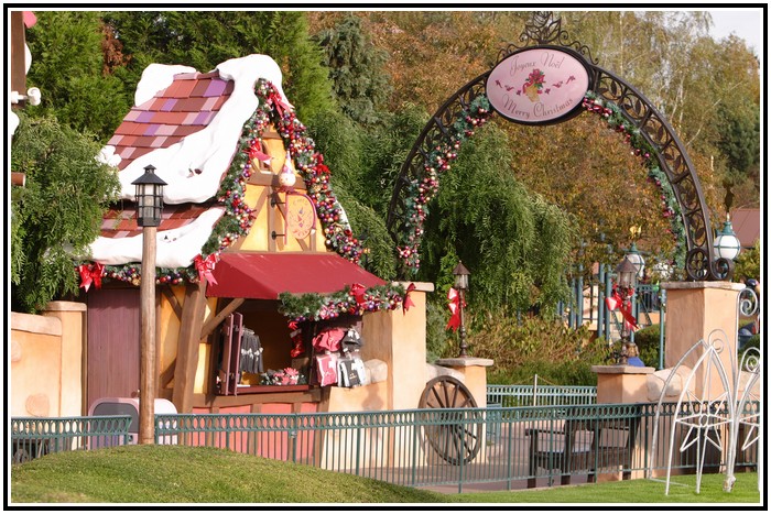 Le village de Noel de Belle 858526paysage_disney0027