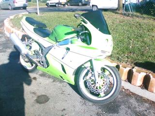 zx6r 1995 (justine) / jerome74 - Page 2 908590IMG008