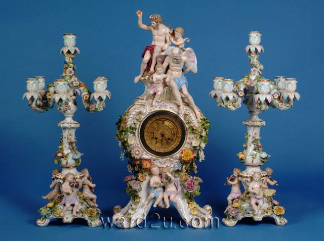 مجموعة اكسسوارات راقية 921058Meissen_porcelain_candalebr